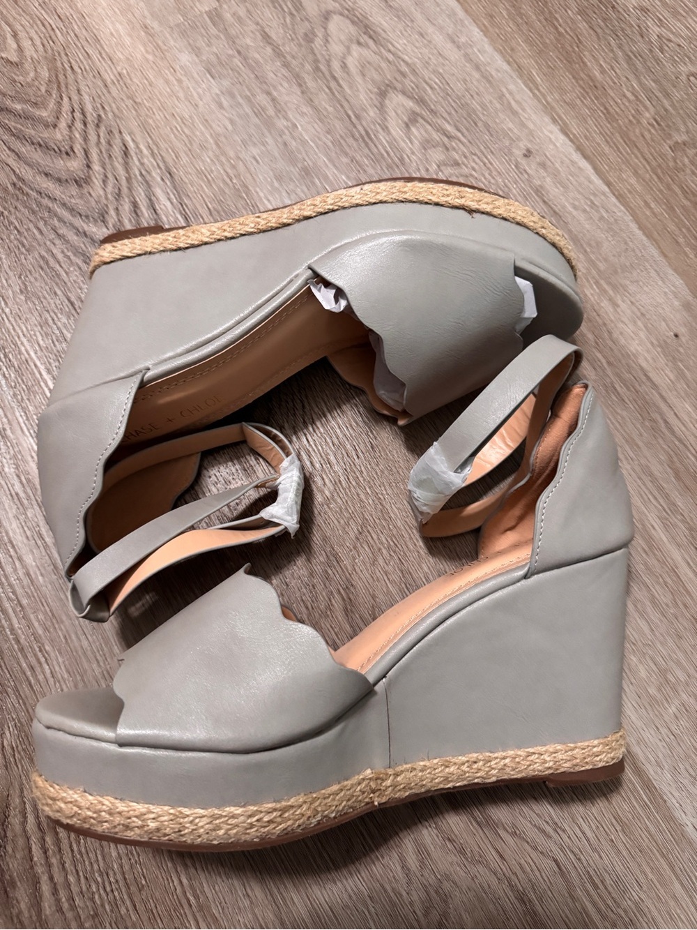 Chase + Chloe Raina Espadrille Wedge Shoes Scallop Gray Peep Toe Grey
